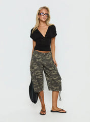 Hudsen Longline Cargo Shorts Camo