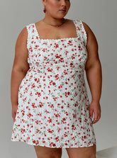 Dasha Mini Dress White Floral Curve